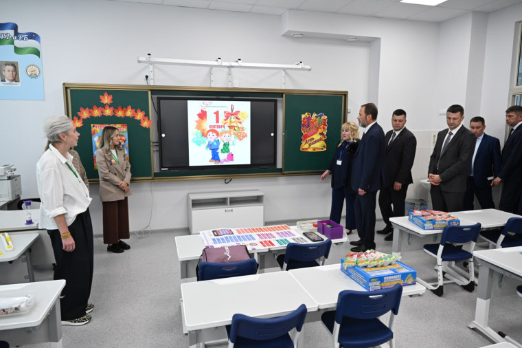 В Башкортостане 2 сентября после капремонта по Президентской программе откроется 6 школ. В Башкортостане 2 сентября после капремонта по Президентской программе откроется 6 школ.